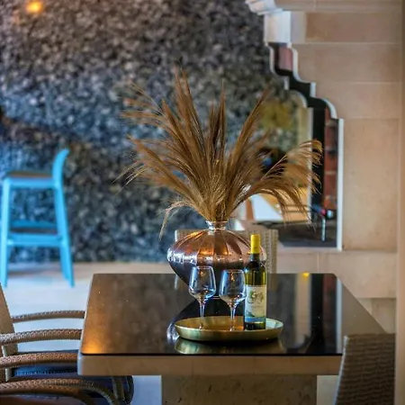 Ragusea With A Private * Slano