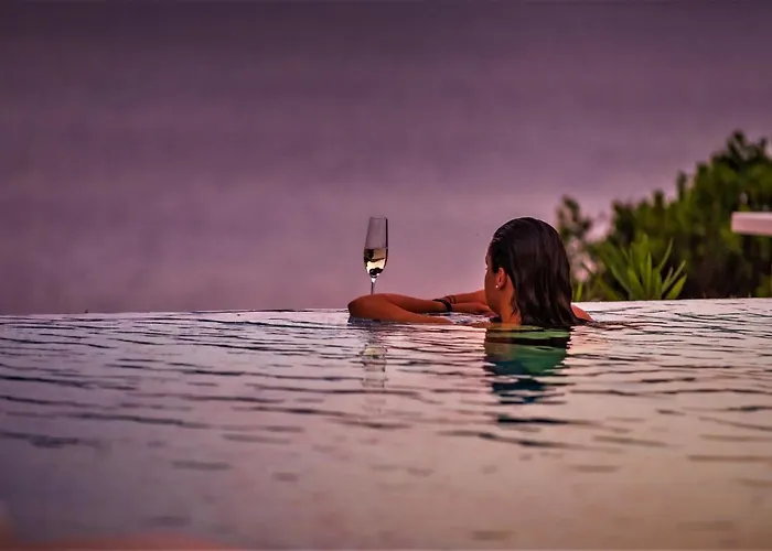 Villa Ragusea With A Private *