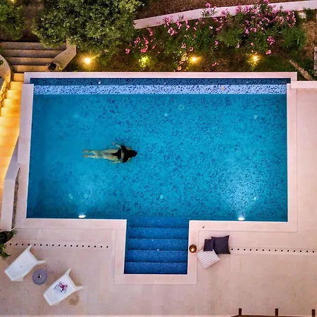 Ragusea With A Private Villa *