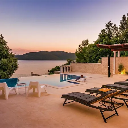 Ragusea With A Private Villa *